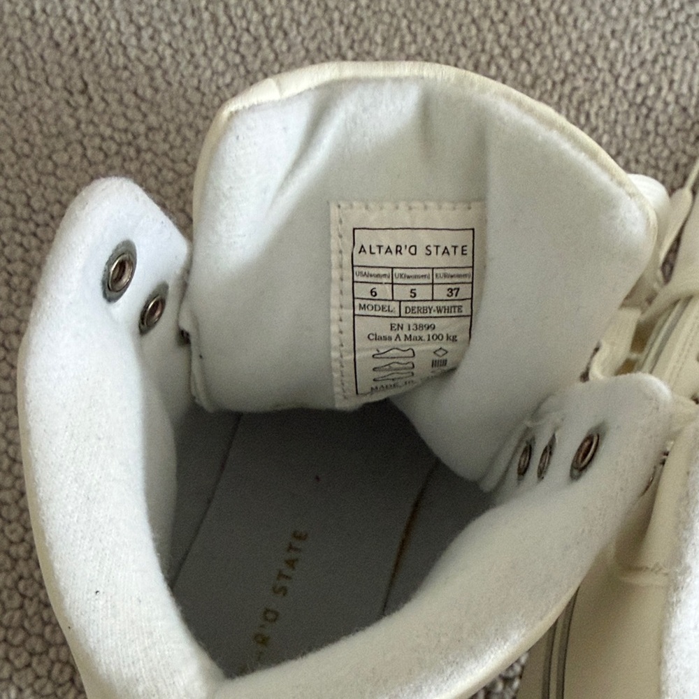 Altar'd State White Roller Skates - Picture 3 of 6